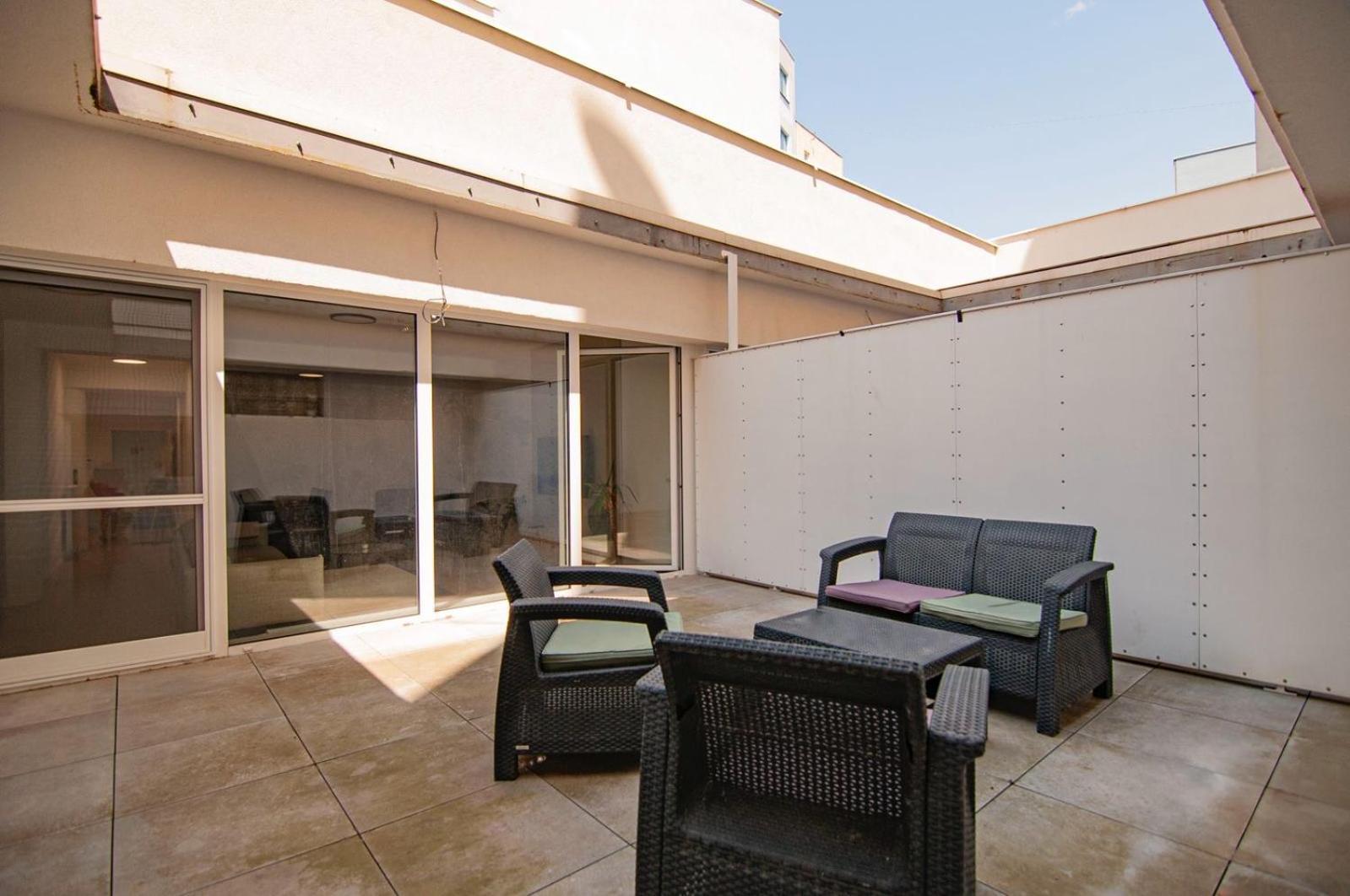 Beautiful Apartment Bratislava Exterior photo